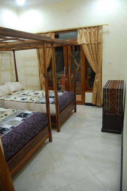 Aditya Homestay