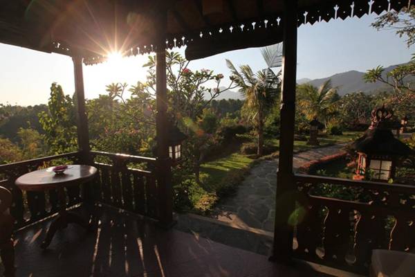 Shanti Natural Panorama View Hotel