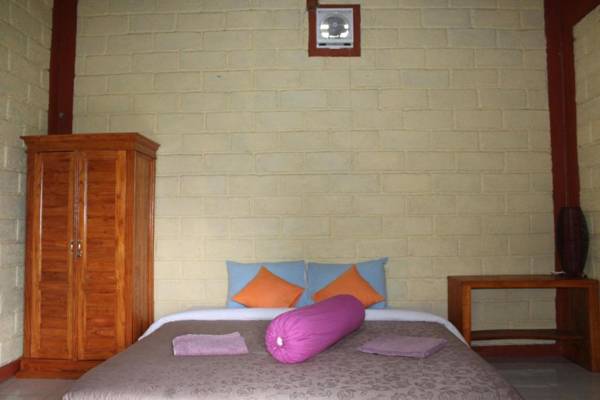 Black Lava Hostel and Lodge