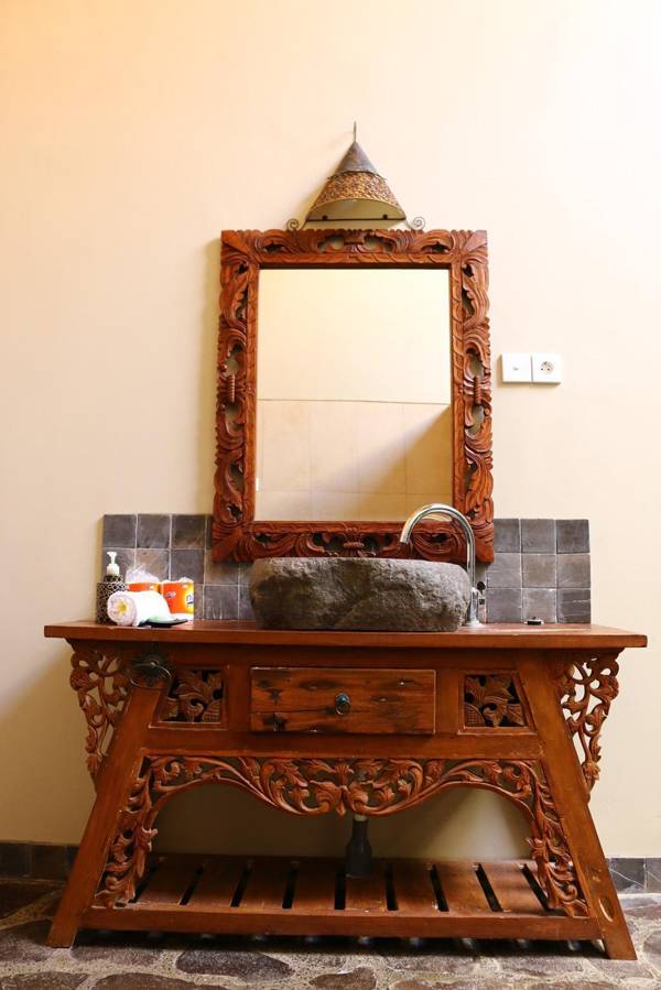 Dolphin at Lovina Beachhouse Villas