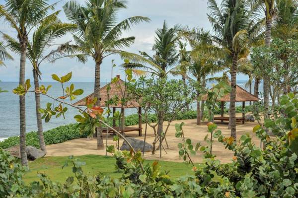 Komaneka at Keramas Beach