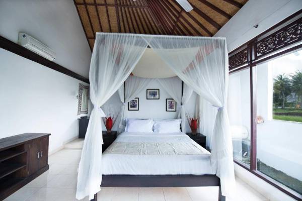 Pondok Anastasia 2 BR Villa with Private Pool