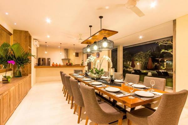 5BR Luxury Jimbaran Villa - Private Pool & Wedding