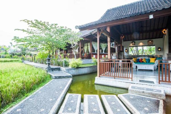 Amazing 4 bdrm Villa Tirta Padi w/Ricefield view