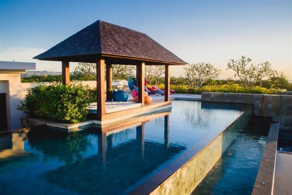 Ayana Residence Luxury Living