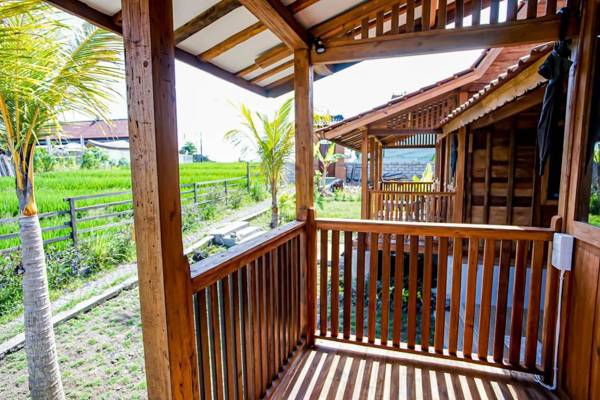 Cening Bagus Bungalows