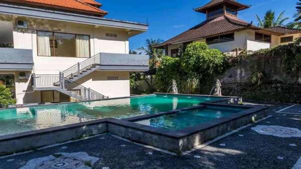 Monkey Forest Bungalow