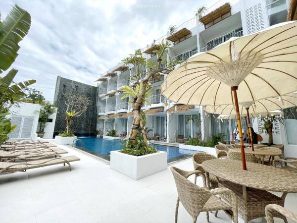 Khaiyyara Jimbaran Bali Hotel