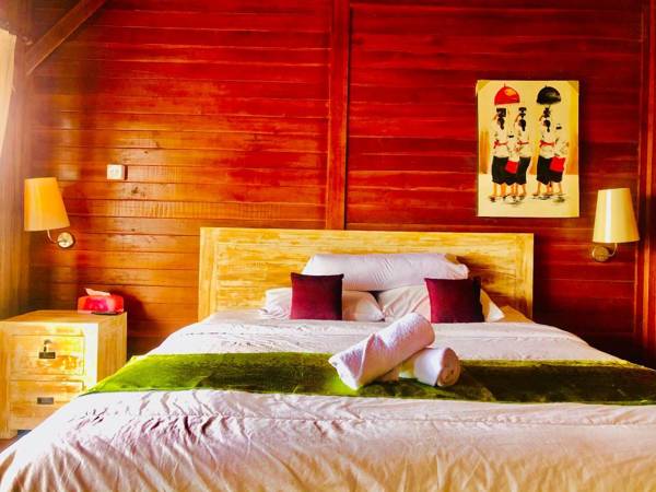 Lakeview Cottage and Restaurant