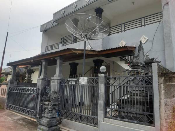 OYO 90810 Ravaya Homestay