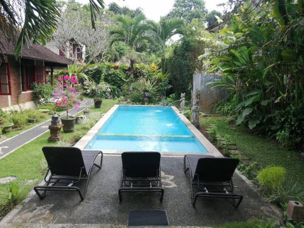 Taman Lituhayu Cottages