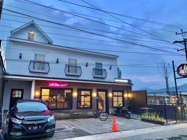 Dieng Hill Lodge & Coffee