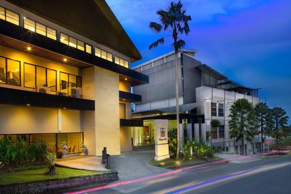 Grand Kecubung Hotel