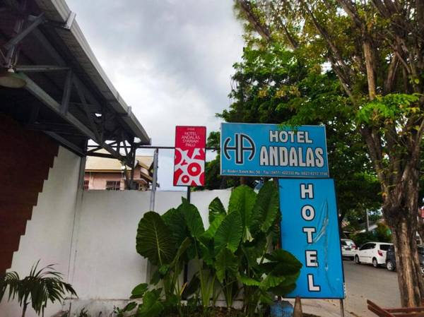 OYO 90926 Hotel Andalas Syariah Palu