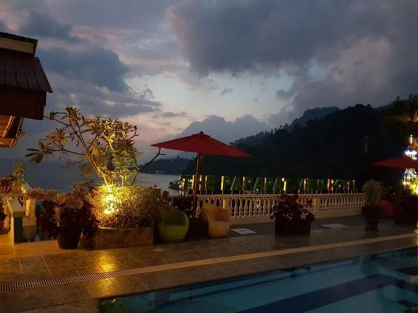 Parapat View Hotel