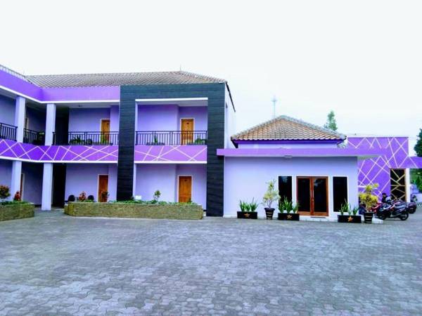 Signature Hotel Cipanas