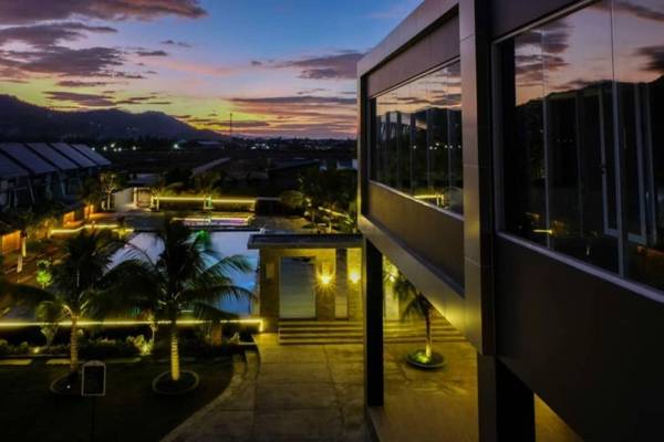 ASTON Gorontalo Hotel & Villas