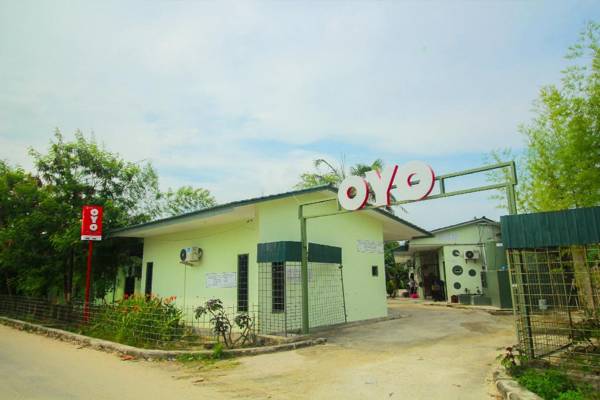 OYO 1596 Taman Homestay Syariah