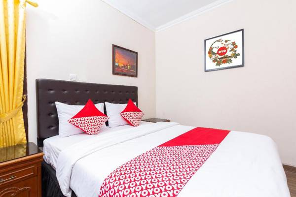 OYO 646 Kvinn Kostel