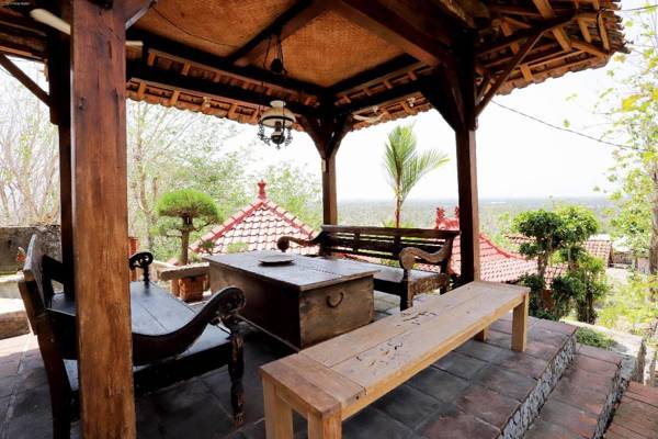 Watu Lumbung Culture Resort