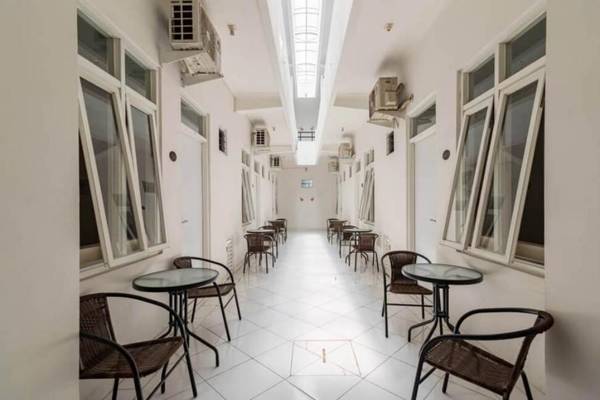 RedDoorz Syariah @ Wisma Arya 2