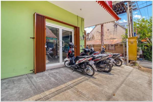 RedDoorz near Ramai Mall Malioboro