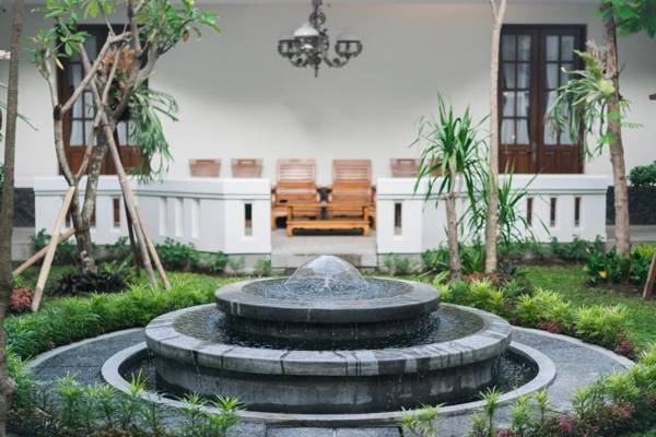 Kutus Kutus Clemmie Huis