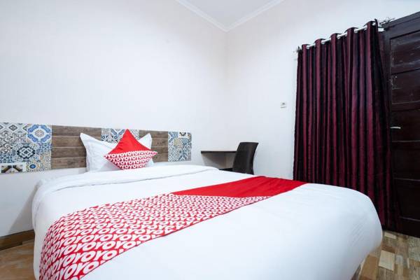 OYO 2285 Art Guest House Syariah