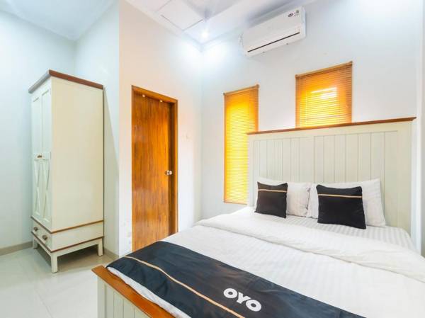 Collection O 3280 Cendhani Raras