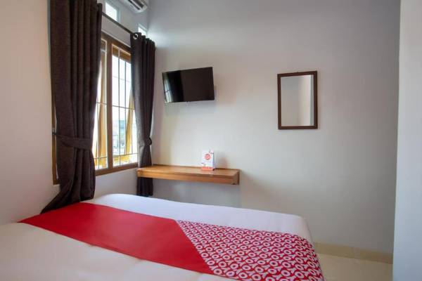 OYO 3707 Halona Guesthouse