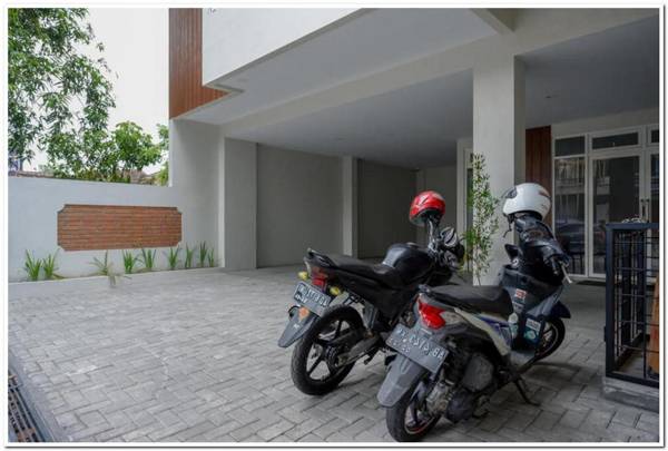 RedDoorz near Sleman City Hall 2