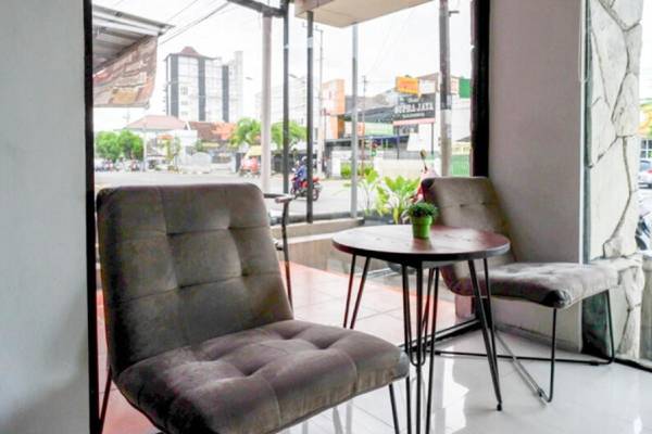 Sans Hotel Ekkon Yogyakarta