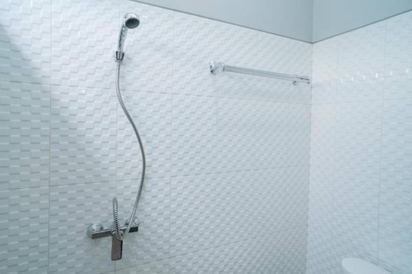 RedDoorz near Sindu Kusuma Edupark 3