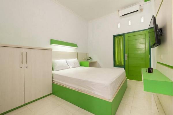 KoolKost Female Syariah @ Jakal Atas Km 8 (Minimum Stay 6 Nights)