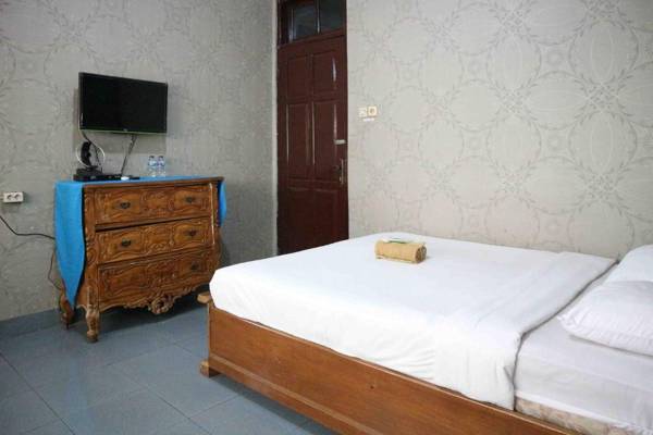 Monjali Inn RedPartner near Tugu Yogyakarta