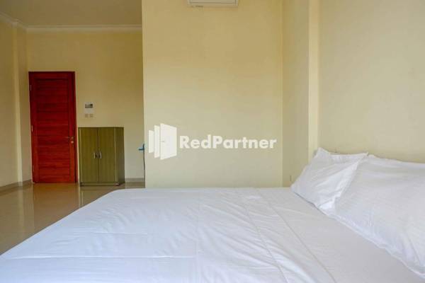 Ratmono House Syariah Yogya RedPartner