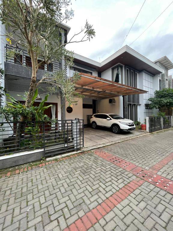 AW Home Stay - Yogyakarta