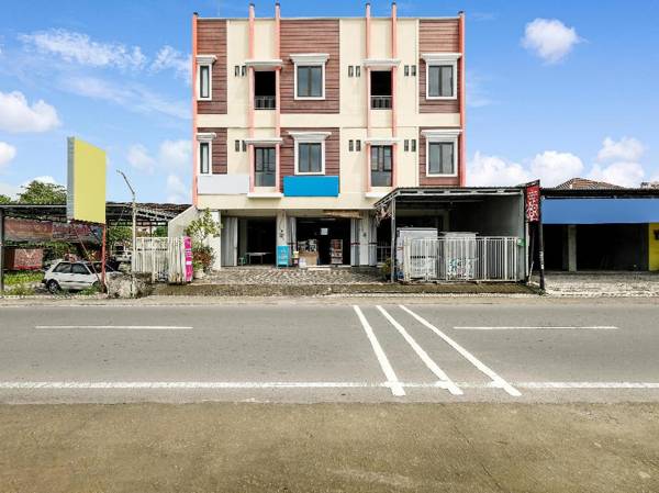 OYO 91075 Sambisari Residence Syariah