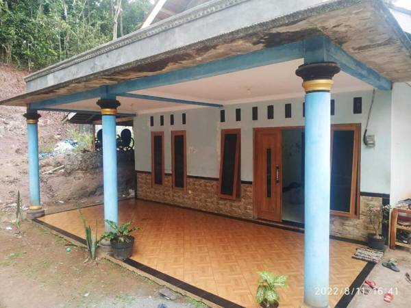 ADZRIEL HOMESTAY SYARIAH