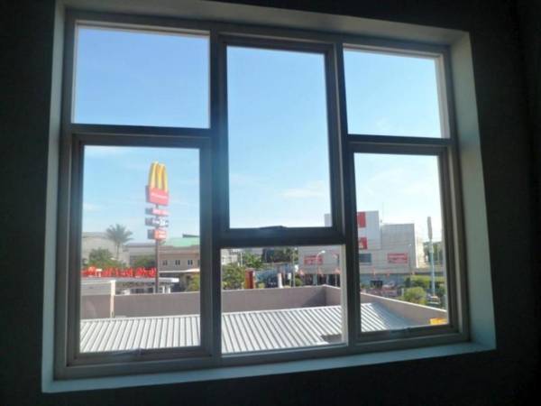 Dnk Home Alauddin Plaza