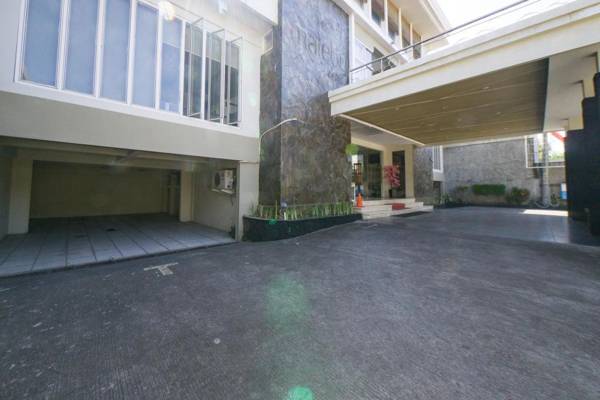 RedDoorz Plus near Universitas Negeri Makassar 2