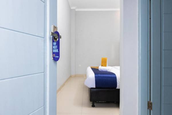 SPOT ON 2433 Pondok Akuanna