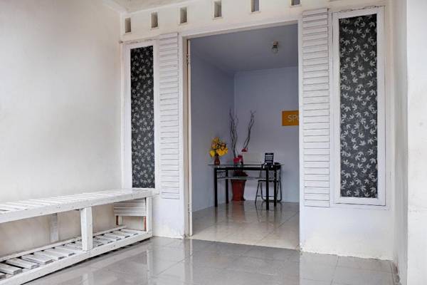 SPOT ON 2847 Anggrek Homestay Syariah