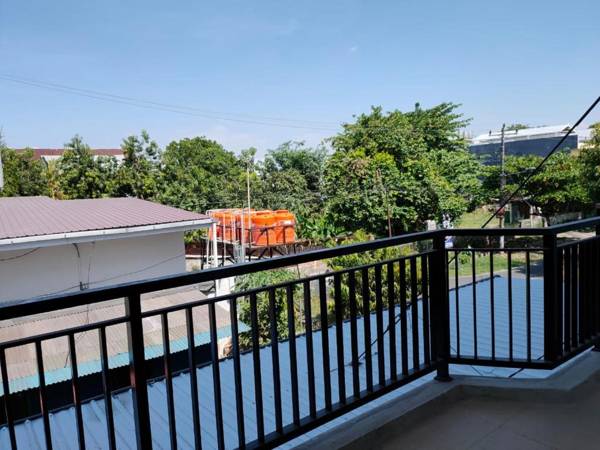 RedDoorz near Universitas Negeri Makassar 3