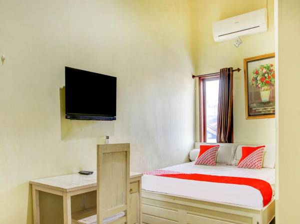 OYO 90019 Nana Guest House