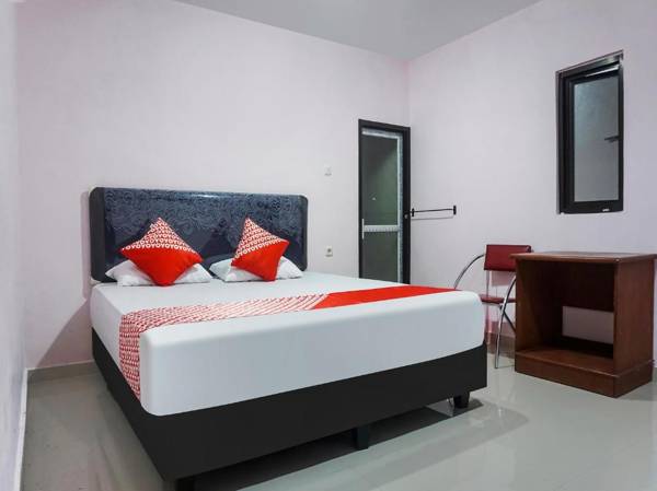 OYO 90965 Homestay Madu Makassar