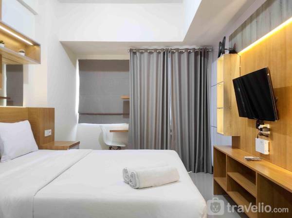 Simply Cozy Studio Vida View Makassar By Travelio