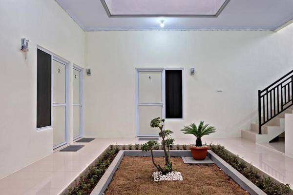 Homestay Danesti Syariah Near Bandara Sultan Hasanuddin