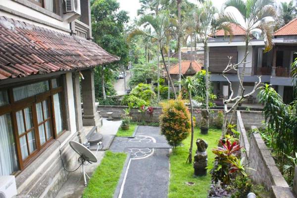 Pande Permai Bungalows