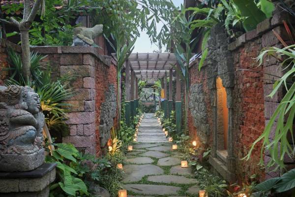 Artist Village by Pramana Watu Kurung